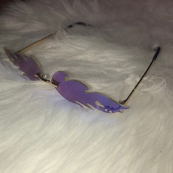 Multicolored Fire Flame Sunglasses - Picture 4 of 4